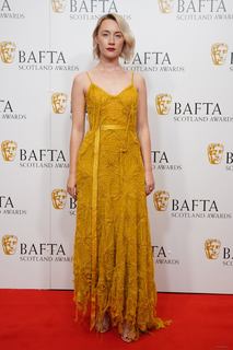 Saoirse Ronan feet photo thumbnail