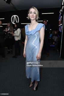 Saoirse Ronan feet photo thumbnail