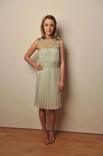 Saoirse Ronan feet photo thumbnail