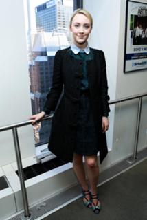 Saoirse Ronan feet photo thumbnail