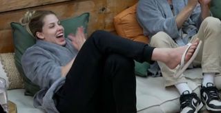 Saory Cardoso feet photo 3