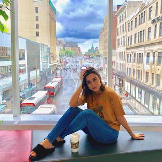 Sara Abi Kanaan feet photo 9
