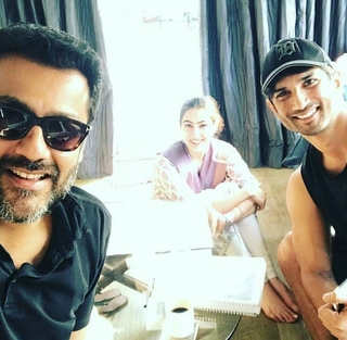 Sara Ali Khan feet photo thumbnail