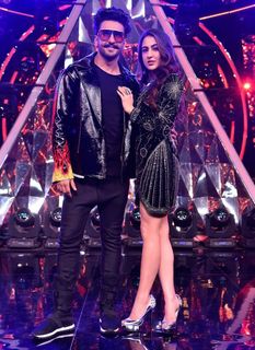 Sara Ali Khan feet photo thumbnail