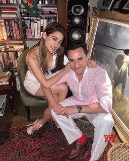 Sara Ali Khan feet photo thumbnail