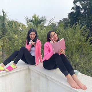 Sara Ali Khan feet photo thumbnail
