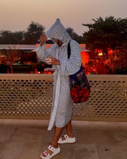 Sara Ali Khan feet photo thumbnail