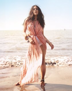Sara Ali Khan feet photo thumbnail