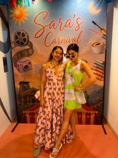 Sara Ali Khan feet photo 20
