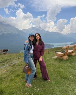 Sara Ali Khan feet photo 16