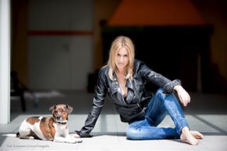 Sara Bachmann feet photo 2