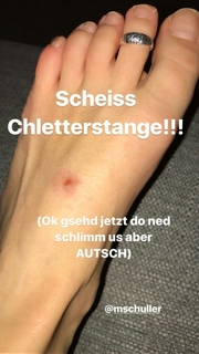 Sara Bachmann feet photo 5