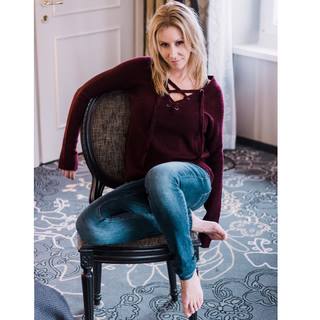 Sara Bachmann feet photo 11