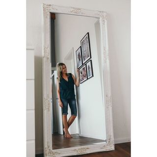 Sara Bachmann feet photo 15