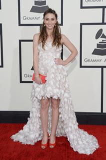 Sara Bareilles feet photo thumbnail