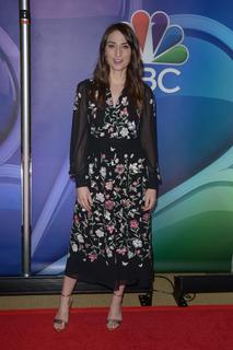 Sara Bareilles feet photo thumbnail