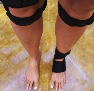 Sara Blakely feet photo 13