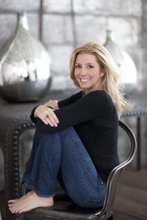 Sara Blakely feet photo 9