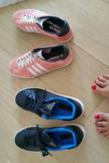 Sara Carbonero feet photo thumbnail