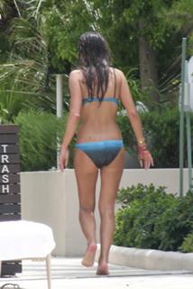 Sara Carbonero feet photo thumbnail