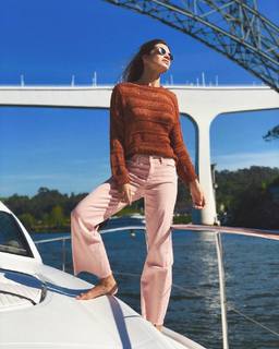 Sara Carbonero feet photo thumbnail