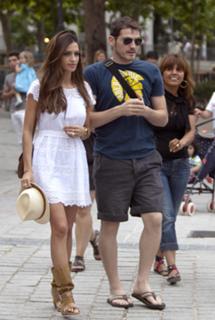 Sara Carbonero feet photo thumbnail