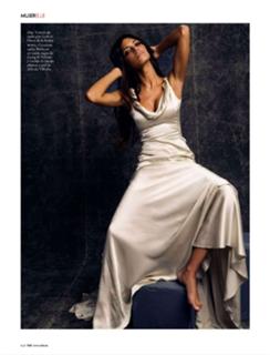 Sara Carbonero feet photo thumbnail