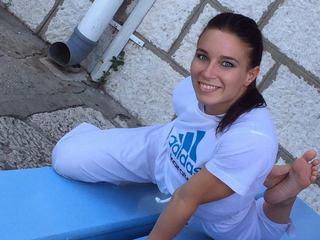 Sara Cardin feet photo 2