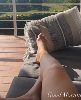 Sara Cardin feet photo 17