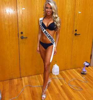 Sara Cardona feet photo 1