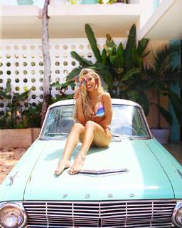 Sara Cardona feet photo 2
