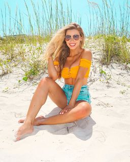 Sara Cardona feet photo 10