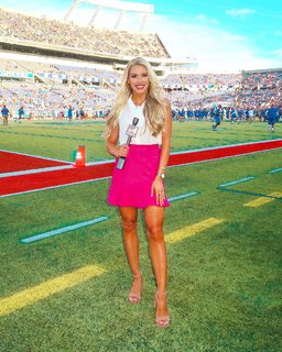 Sara Cardona feet photo 12