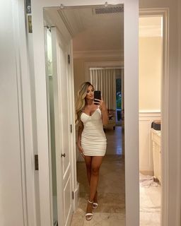 Sara Cardona feet photo 9