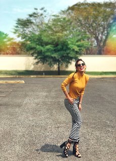 Sara Corrales feet photo 2