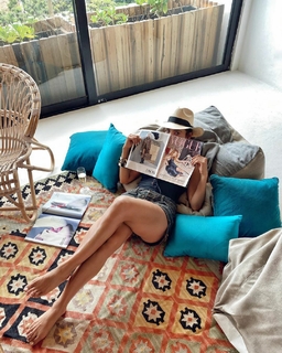 Sara Corrales feet photo 8