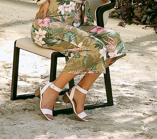 Sara Corrales feet photo 8