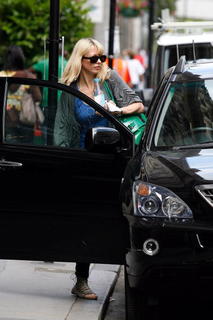 Sara Cox feet photo 15