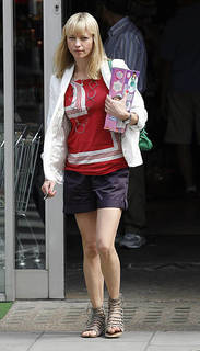 Sara Cox feet photo 12