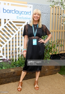 Sara Cox feet photo 6