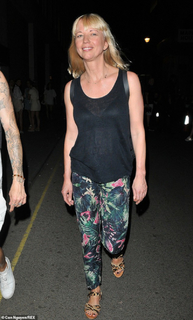 Sara Cox feet photo 19