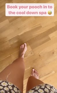 Sara Cox feet photo 2