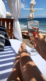 Sara Croce feet photo 11