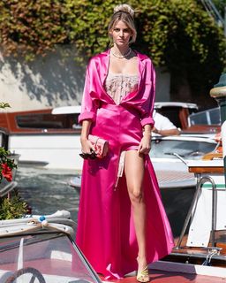 Sara Croce feet photo 19