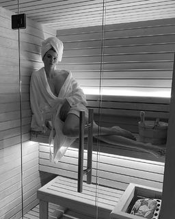 Sara Croce feet photo 14