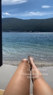 Sara Croce feet photo 10