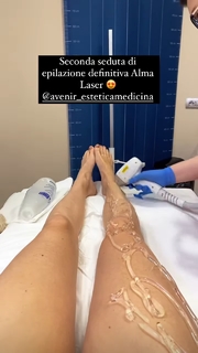 Sara Croce feet photo 5