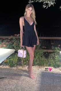 Sara Croce feet photo 14