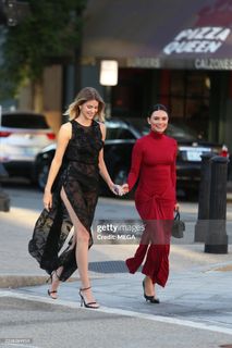 Sara Croce feet photo 7