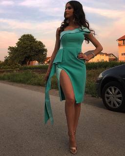 Sara Damnjanovic feet photo 10